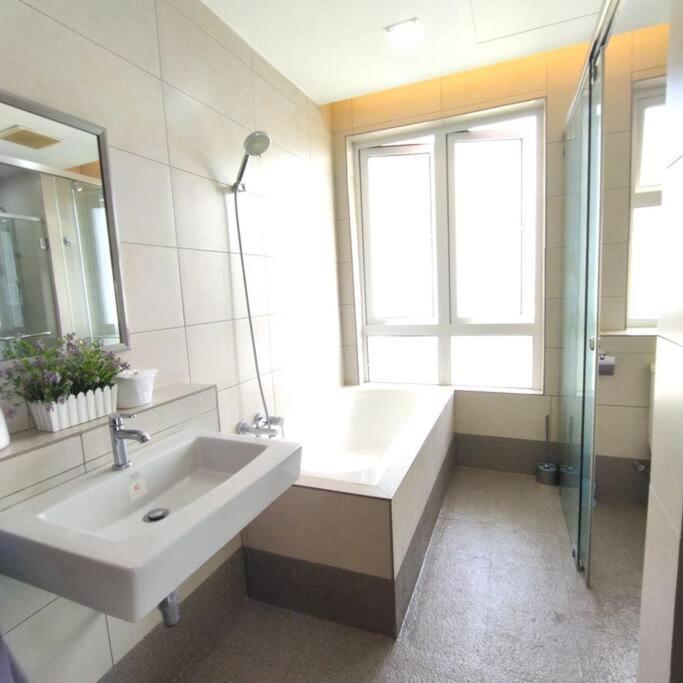 Octagon Premium Ipoh Town Center 2Br 101 By Grab A Stay 外观 照片